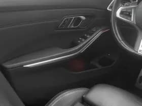 BMW 3-serie serie 330e edrive edition m sport leder keyless stoel stuurverw camera thumbnail 12