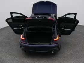 BMW 3-serie serie 330e edrive edition m sport leder keyless stoel stuurverw camera thumbnail 30