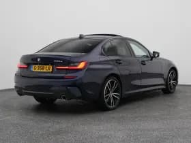 BMW 3-serie serie 330e edrive edition m sport leder keyless stoel stuurverw camera thumbnail 7