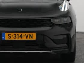 Lynk & 01 1 5 plug in hybrid 360 black zwarte hemel nld auto thumbnail 19