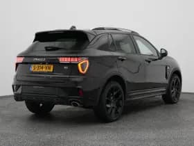 Lynk & 01 1 5 plug in hybrid 360 black zwarte hemel nld auto thumbnail 6