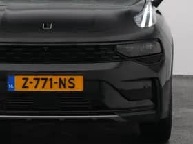 Lynk & 01 1 5 plug in hybrid 360 black zwarte hemel trekhaak nld auto thumbnail 19