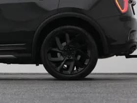 Lynk & 01 1 5 plug in hybrid 360 black zwarte hemel trekhaak nld auto thumbnail 37