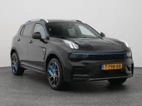 Lynk & 01 1 5 plug in hybrid 360 zwarte hemel nld auto thumbnail 2