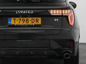 Lynk & 01 1 5 plug in hybrid 360 zwarte hemel nld auto thumbnail 20