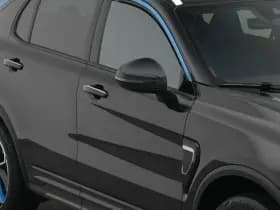 Lynk & 01 1 5 plug in hybrid 360 zwarte hemel nld auto thumbnail 23