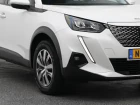 Peugeot E-2008 2008 ev blue lease active 50 kwh camera carplay thumbnail 17