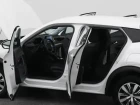 Peugeot E-2008 2008 ev blue lease active 50 kwh camera carplay thumbnail 33