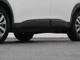 Peugeot E-2008 2008 ev blue lease active 50 kwh camera carplay thumbnail 37