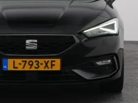 SEAT Leon 1 0 etsi dsg 7 sportstourer fr business intense camera adaptive trekhaak thumbnail 19