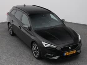 SEAT Leon 1 0 etsi dsg 7 sportstourer fr business intense camera adaptive trekhaak thumbnail 24