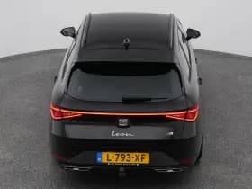 SEAT Leon 1 0 etsi dsg 7 sportstourer fr business intense camera adaptive trekhaak thumbnail 28