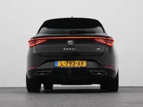 SEAT Leon 1 0 etsi dsg 7 sportstourer fr business intense camera adaptive trekhaak thumbnail 36