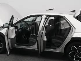 Hyundai IONIQ 5 style 58 kwh camera adaptive keyless thumbnail 33