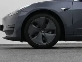 Tesla Model 3 standard rwd plus 60 kwh pano keyless stoelverwarming autopilot thumbnail 40