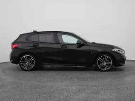 BMW 1-serie serie 116i automaat m sport camera navi thumbnail 14