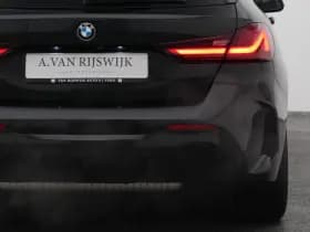 BMW 1-serie serie 116i automaat m sport camera navi thumbnail 20