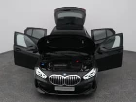 BMW 1-serie serie 116i automaat m sport camera navi thumbnail 27