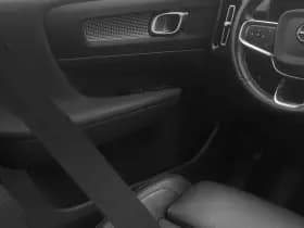 Volvo XC40 recharge p8 awd r design 360 adaptive keyless stoel en stuurverw trekhaak thumbnail 12