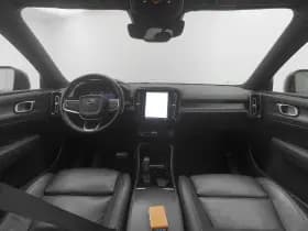 Volvo XC40 recharge p8 awd r design 360 adaptive keyless stoel en stuurverw trekhaak thumbnail 3