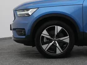 Volvo XC40 recharge p8 awd r design 360 adaptive keyless stoel en stuurverw trekhaak thumbnail 22