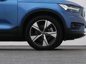 Volvo XC40 recharge p8 awd r design 360 adaptive keyless stoel en stuurverw trekhaak thumbnail 42