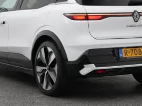 Renault Megane e tech ev60 optimum charge iconic camera cruise stoel en stuurverw thumbnail 18