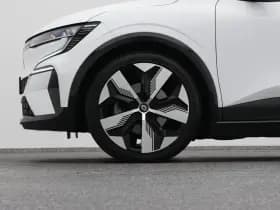 Renault Megane e tech ev60 optimum charge iconic camera cruise stoel en stuurverw thumbnail 39