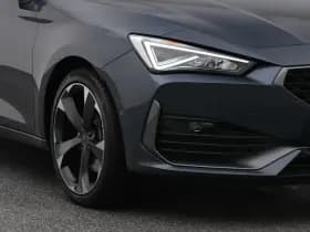CUPRA Leon sportstourer 1 4 e hybrid business adaptive camera stoelverw trekhaak thumbnail 17