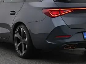 CUPRA Leon sportstourer 1 4 e hybrid business adaptive camera stoelverw trekhaak thumbnail 18