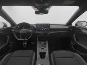 CUPRA Leon sportstourer 1 4 e hybrid business adaptive camera stoelverw trekhaak thumbnail 3