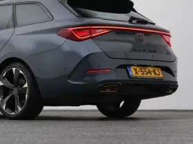 CUPRA Leon sportstourer 1 4 e hybrid business adaptive camera stoelverw trekhaak thumbnail 22