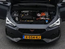 CUPRA Leon sportstourer 1 4 e hybrid business adaptive camera stoelverw trekhaak thumbnail 31