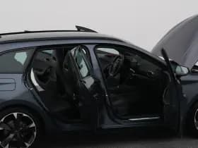 CUPRA Leon sportstourer 1 4 e hybrid business adaptive camera stoelverw trekhaak thumbnail 34