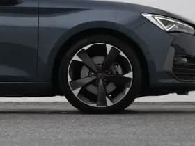 CUPRA Leon sportstourer 1 4 e hybrid business adaptive camera stoelverw trekhaak thumbnail 42