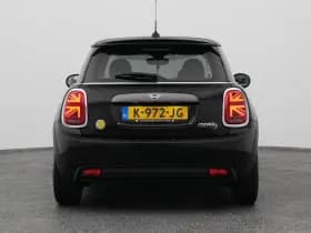 MINI Mini electric essential 33 kwh cruise camera stoelverw thumbnail 11