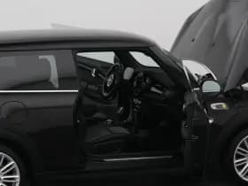 MINI Mini electric essential 33 kwh cruise camera stoelverw thumbnail 34