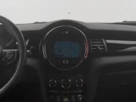 MINI Mini electric essential 33 kwh cruise camera stoelverw thumbnail 9