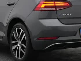 Volkswagen E-Golf golf e dition adaptive navi thumbnail 19
