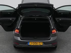 Volkswagen E-Golf golf e dition adaptive navi thumbnail 30