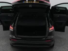 Audi Q4 e tron 35 launch edition s competition 55 kwh camera adaptive stoelverwarming thumbnail 30