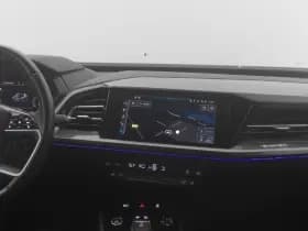Audi Q4 e tron 35 launch edition s competition 55 kwh camera adaptive stoelverwarming thumbnail 9
