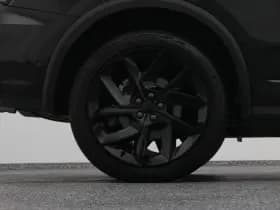 Lynk & 01 1 5 plug in hybrid 360 black nld auto thumbnail 39