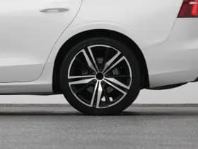 Volvo V60 2 0 b3 momentum advantage cruise carplay thumbnail 40