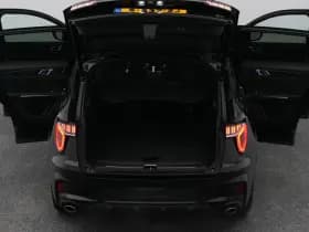 Lynk & 01 1 5 plug in hybrid 360 black zwarte hemel nld auto thumbnail 29