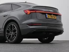Audi E-tron tron sportback 50 quattro s edition 71 kwh pano camera luchtvering stoelverw trekhaak thumbnail 23