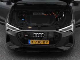 Audi E-tron tron sportback 50 quattro s edition 71 kwh pano camera luchtvering stoelverw trekhaak thumbnail 32