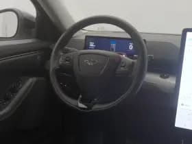 Ford Mustang mach e rwd 75 kwh stoelverw leder 360 adaptive thumbnail 8