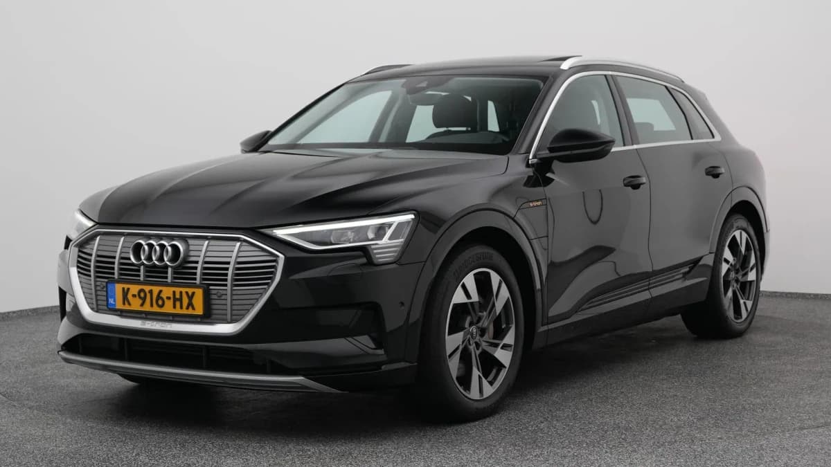 Audi E-tron tron 50 quattro business edition plus 71 kwh pano camera adaptive luchtvering — foto 1