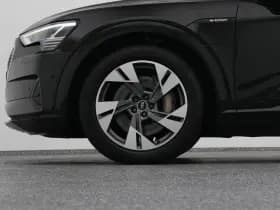 Audi E-tron tron 50 quattro business edition plus 71 kwh pano camera adaptive luchtvering thumbnail 40